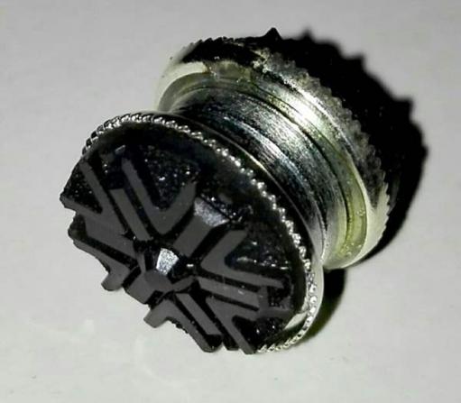 قیمت گیره روسری آهن ربایی زنانه