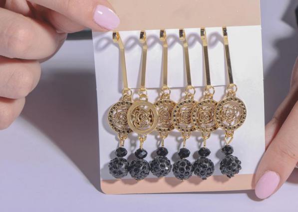 خرید گیره روسری گلدار بسته بندی