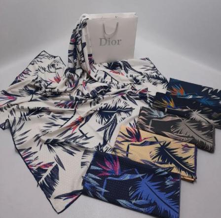 قیمت انواع روسری زنانه در فروشگاه ها