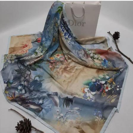 تاثیر نرخ ارز بر قیمت انواع روسری