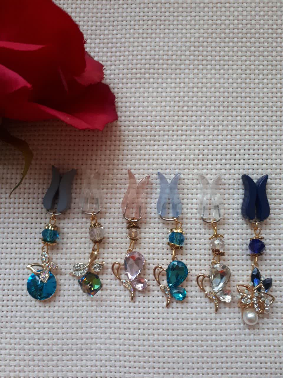 لیست قیمت گیره روسری پایه فلزی آویزدار