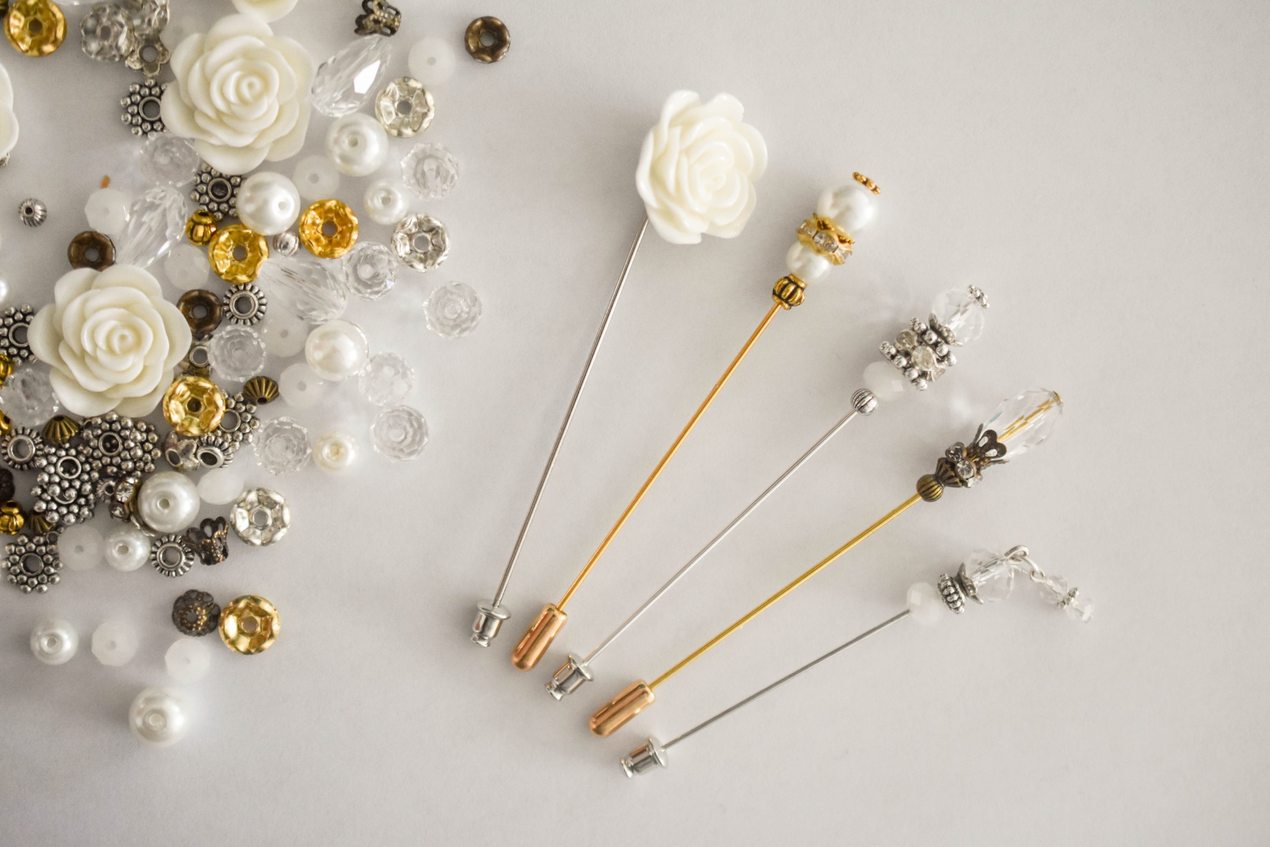 خرید بهترین گیره روسری مجلسی طرح گل رنگی