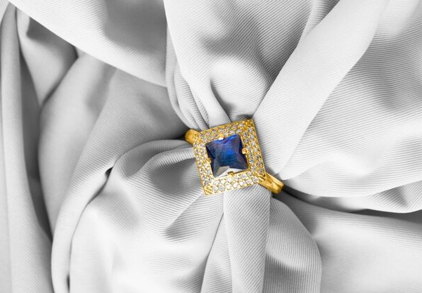 خرید بهترین گیره روسری مجلسی طرح گل رنگی